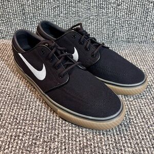 Nike SB Zoom Stefan Janoski OG Black Gum Skate Shoes Men’s 7 HQ1655-001 EUC